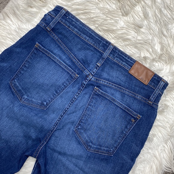 Madewell Curvy High-Rise Skinny Jeans in Moreaux Wash - Picture 8 of 8